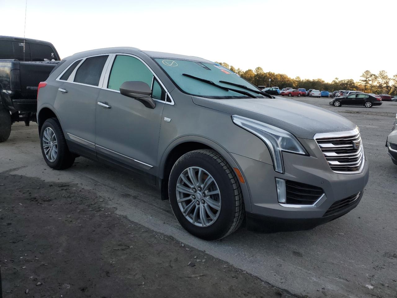 2019 Cadillac XT5 - Image 4