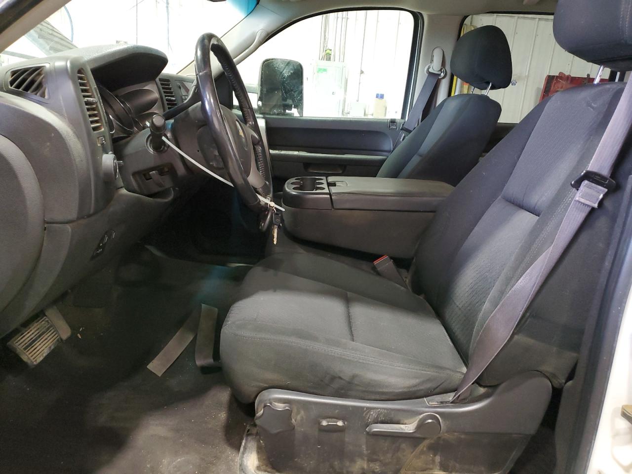 2014 Chevrolet Silverado - Image 7