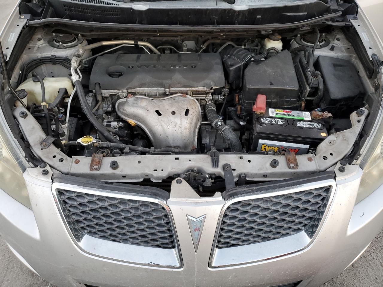 2009 Pontiac Vibe - Image 12