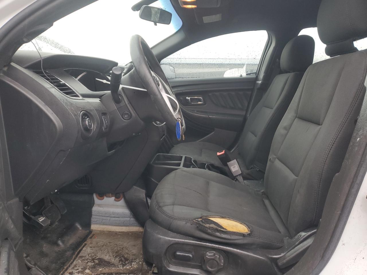 2014 Ford Taurus - Image 7