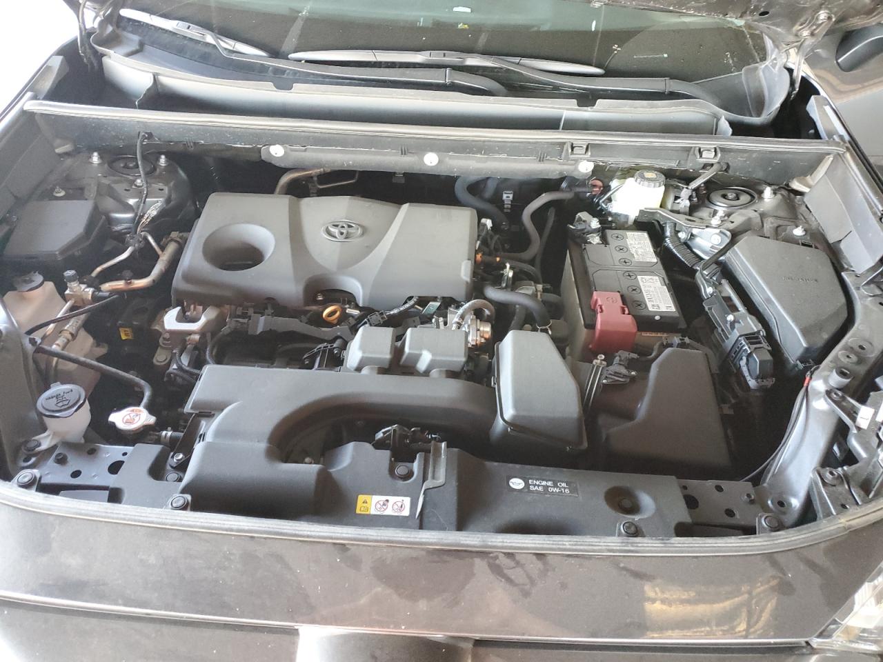 2023 Toyota RAV 4 - Image 12