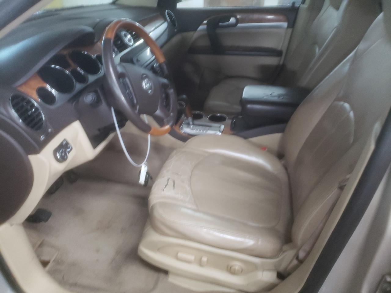 2010 Buick Enclave - Image 7