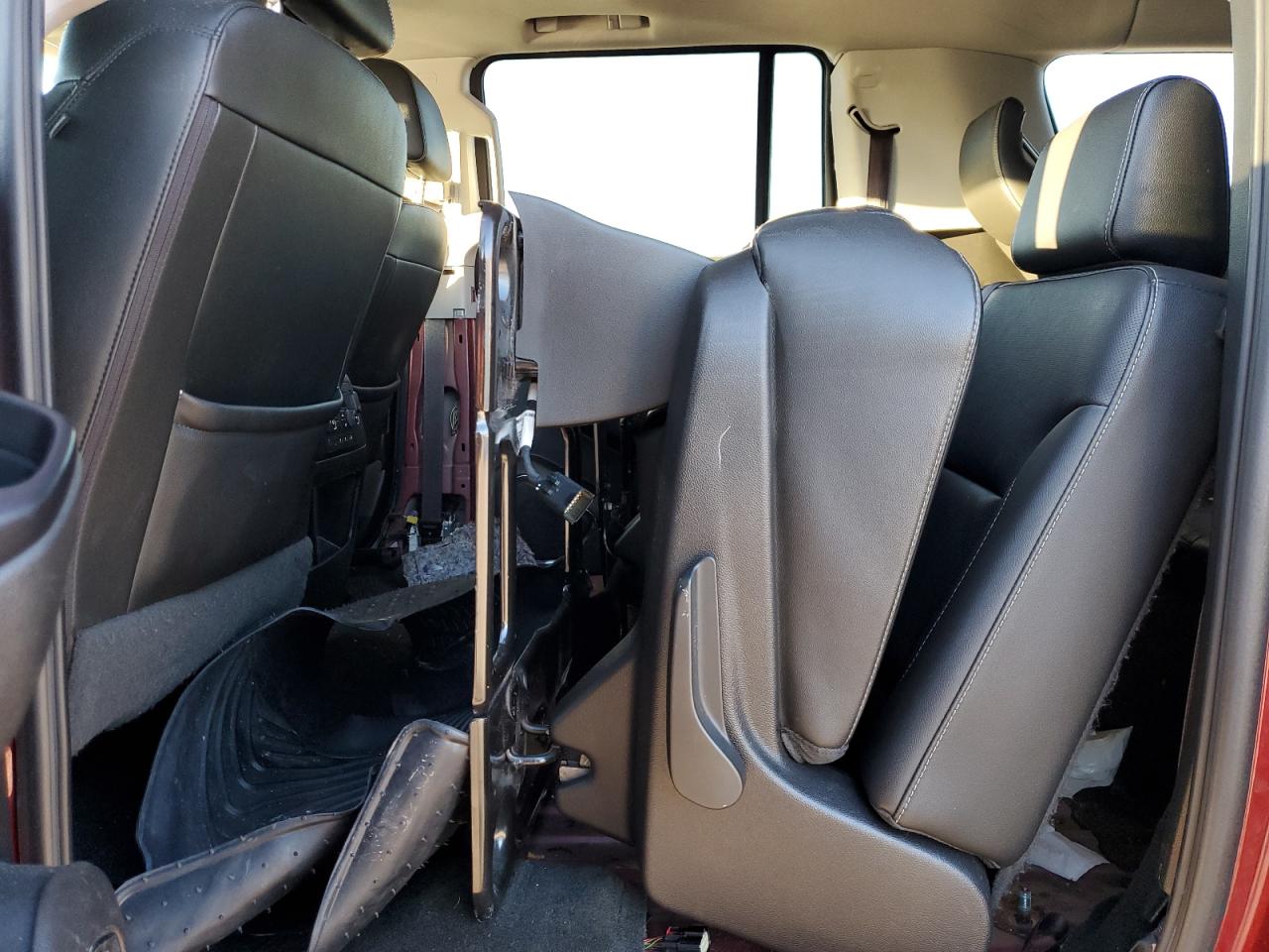 2017 GMC Yukon - Image 11