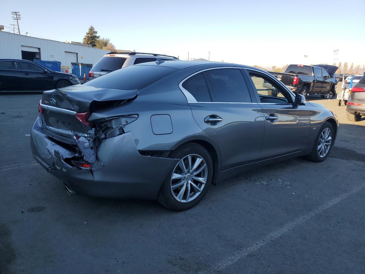 VIN JN1CV7APXHM641361 2017 INFINITI Q50 no.3