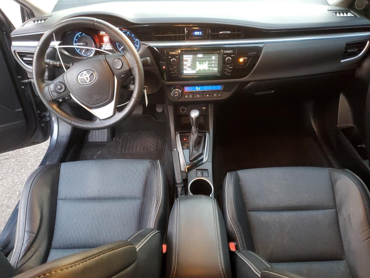 2015 Toyota Corolla L VIN: 5YFBURHE4FP285379 Lot: 83064624