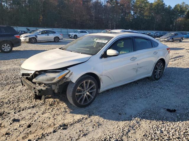 2015 Toyota Avalon Xle