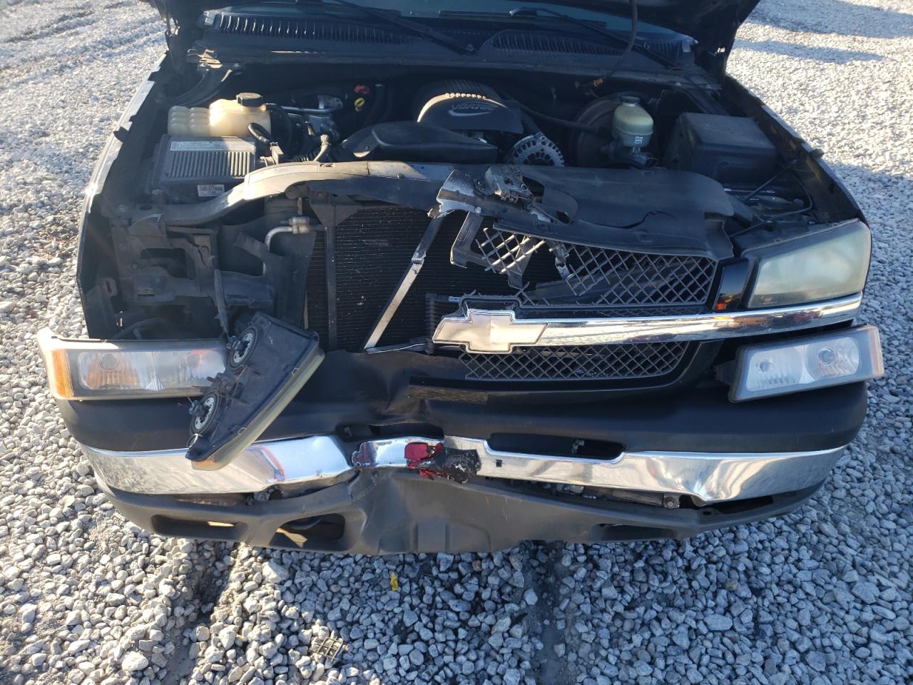 2005 Chevrolet Silverado - Image 11