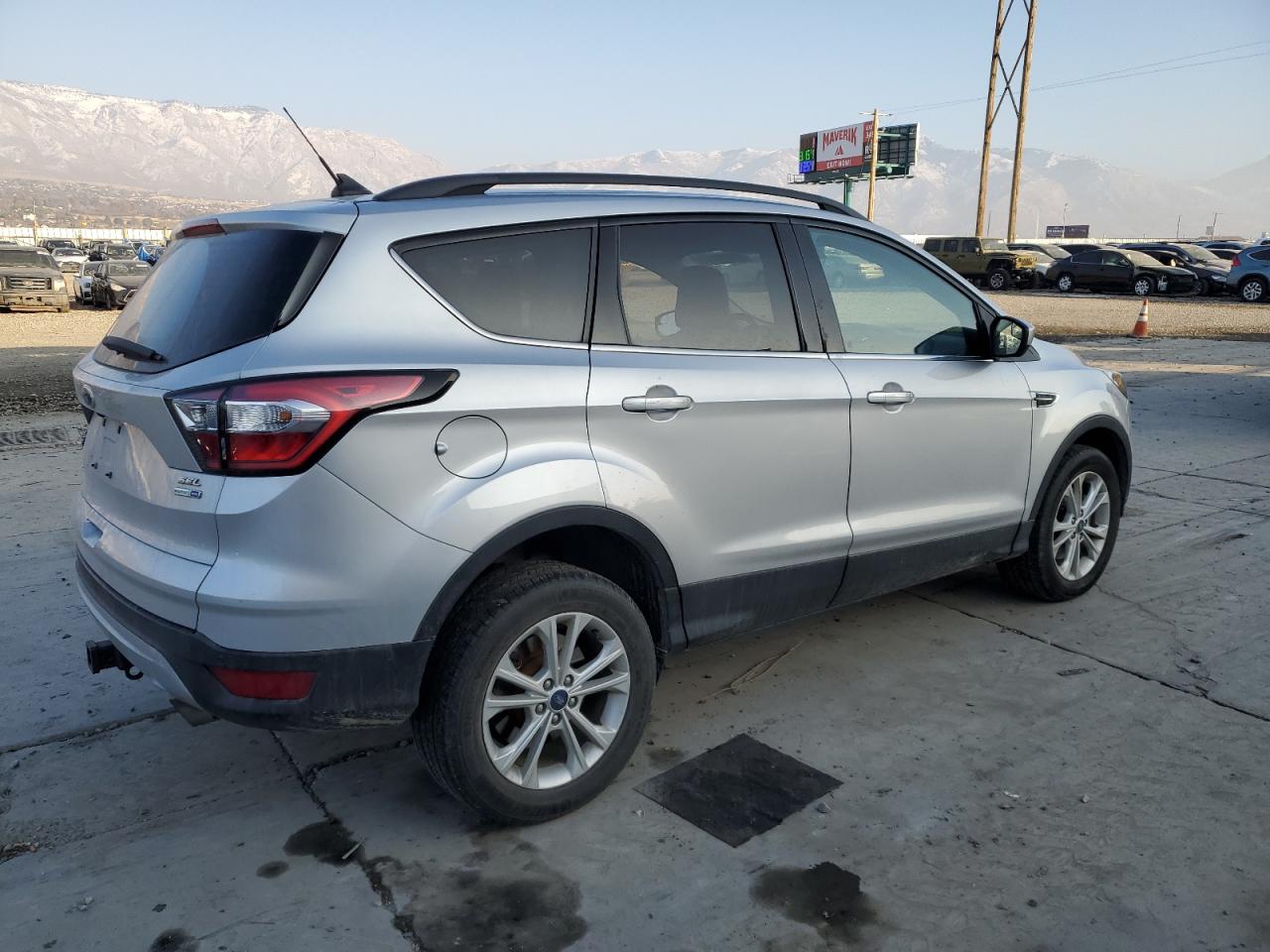 VIN 1FMCU9HD7JUD04963 2018 FORD ESCAPE no.3