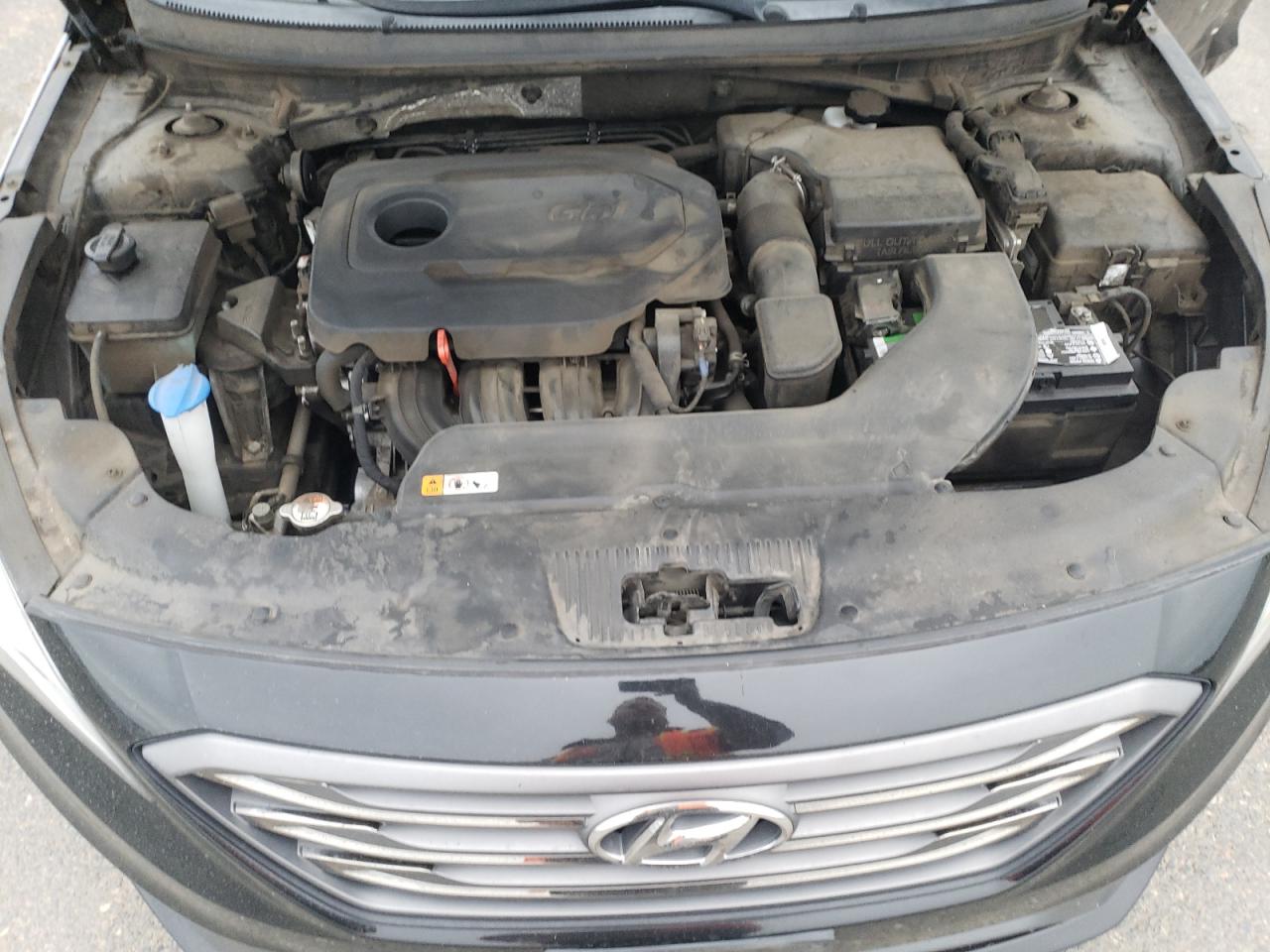 2016 Hyundai Sonata - Image 13