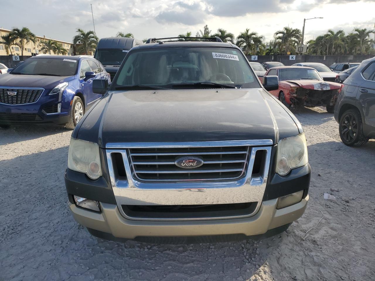2010 Ford Explorer - Image 5