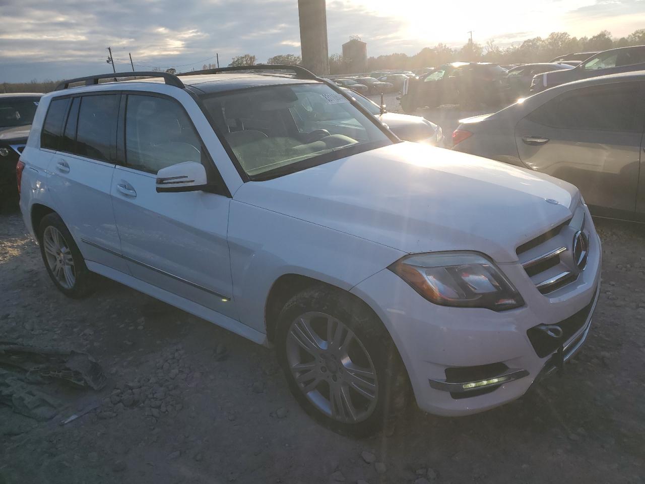 VIN WDCGG5HB5DG021107 2013 MERCEDES-BENZ GLK-CLASS no.4