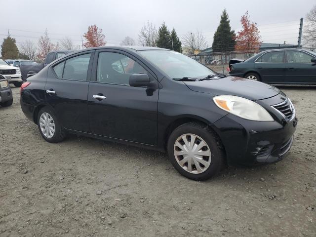  NISSAN VERSA 2014 Czarny