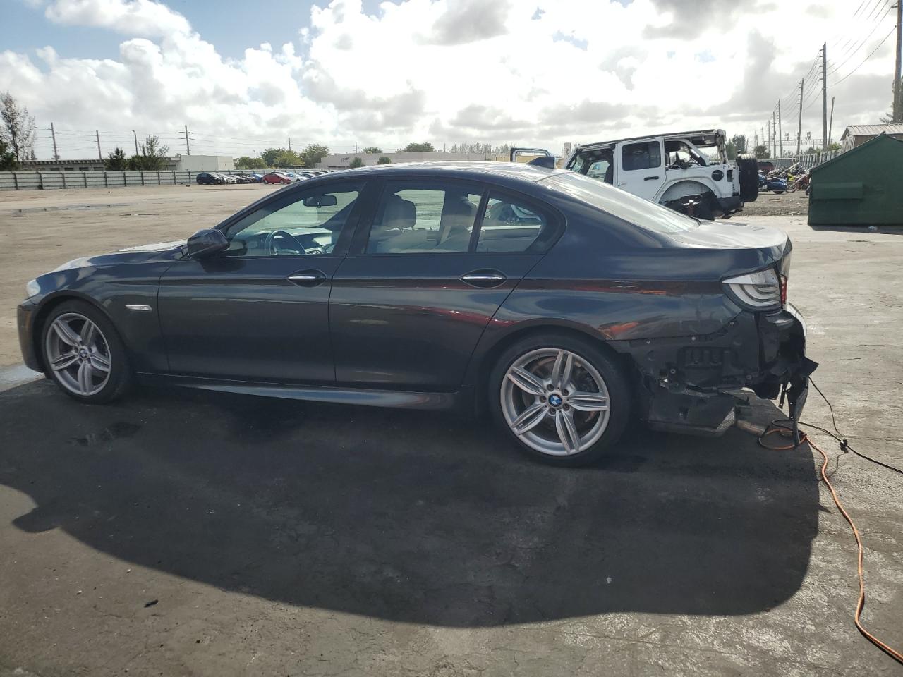 VIN WBAFR7C54DC827145 2013 BMW 5 SERIES no.2