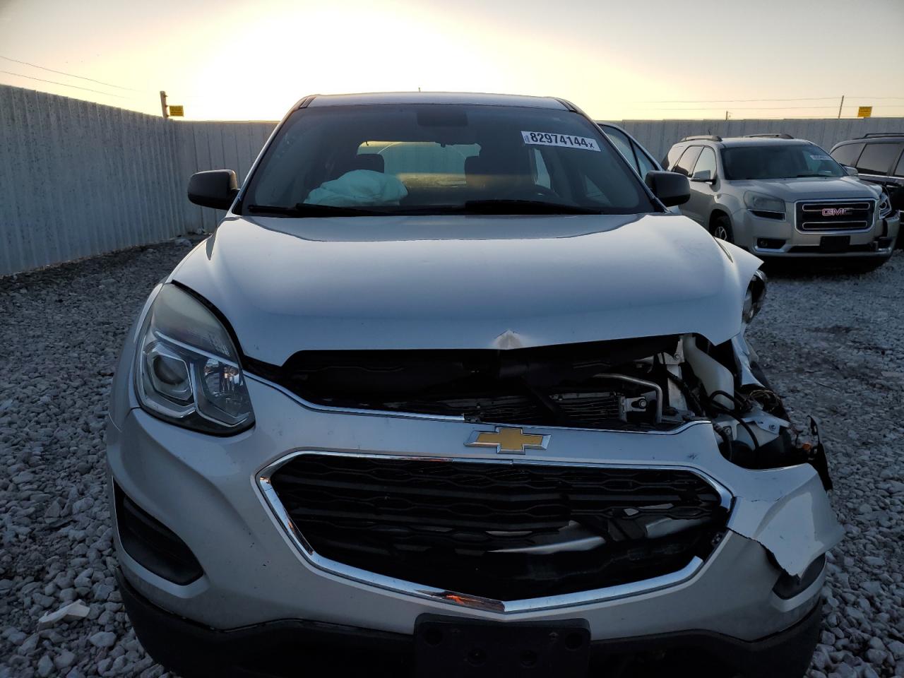 2017 Chevrolet Equinox - Image 5
