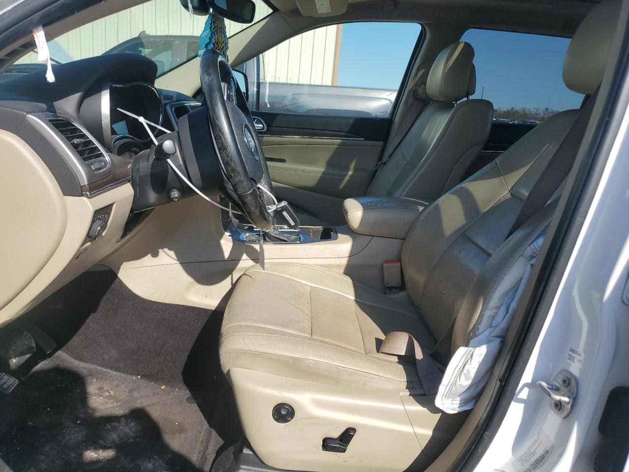 2018 Jeep Grand Cherokee - Image 7