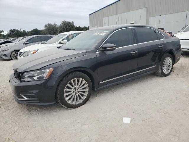  VOLKSWAGEN PASSAT 2017 Black