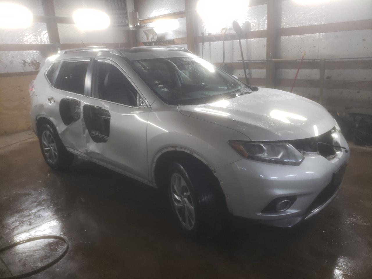 VIN 5N1AT2MV2FC911897 2015 NISSAN ROGUE no.4