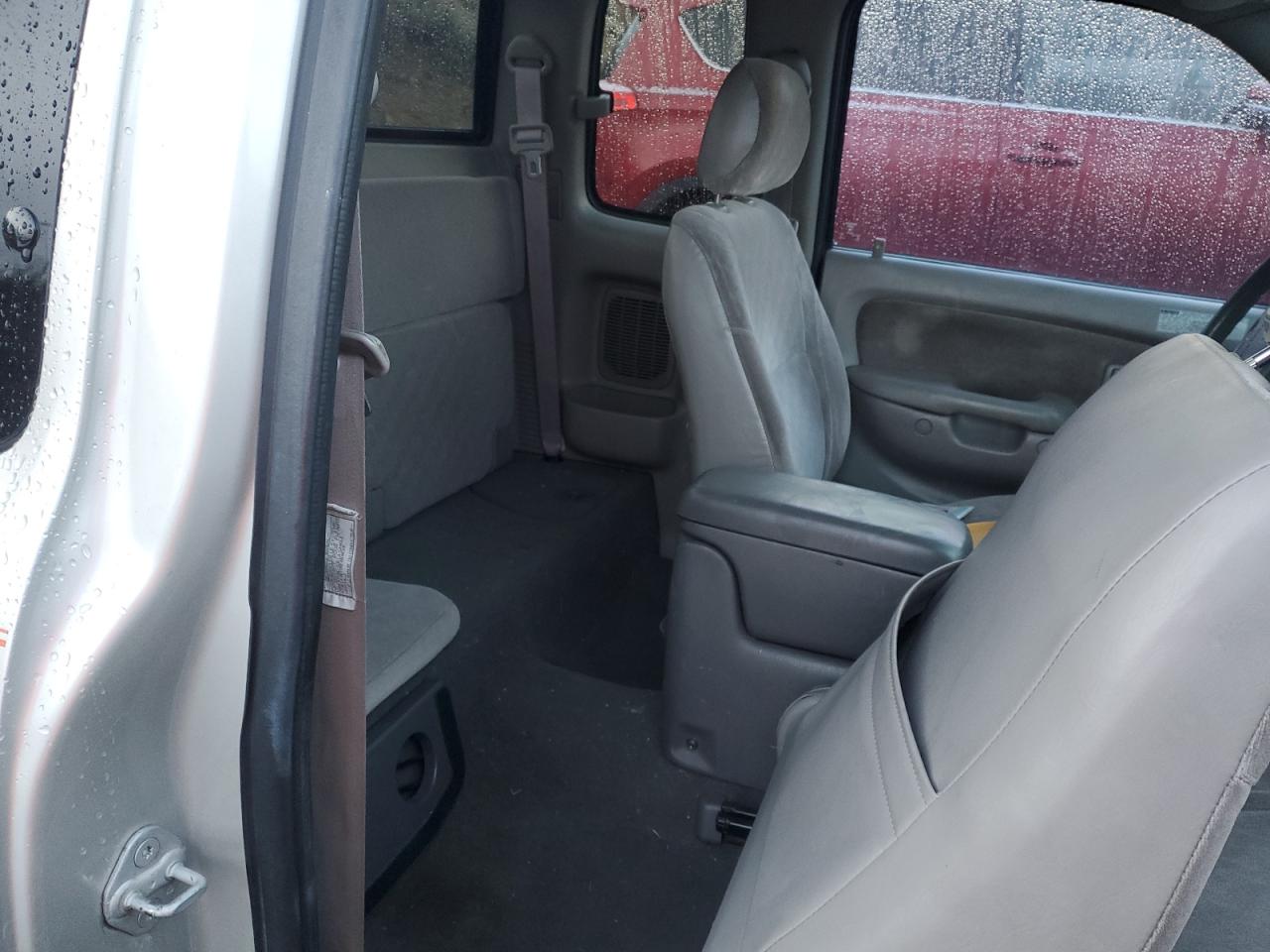 2002 Toyota Tacoma - Image 10