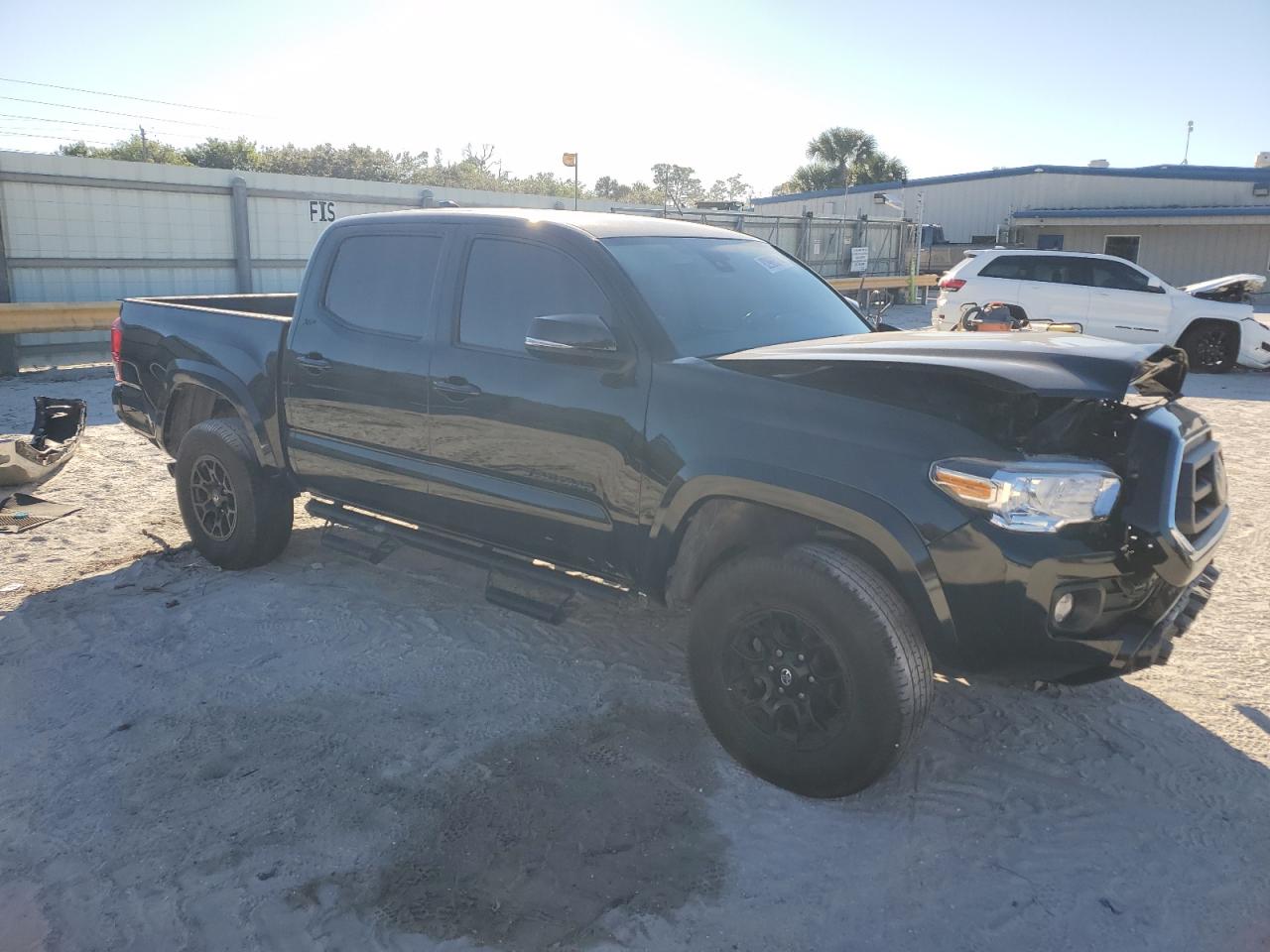 2022 Toyota Tacoma - Image 4