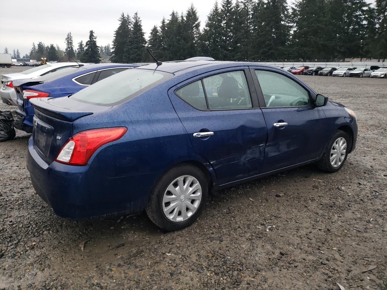 VIN 3N1CN7AP0KL850366 2019 NISSAN VERSA no.3