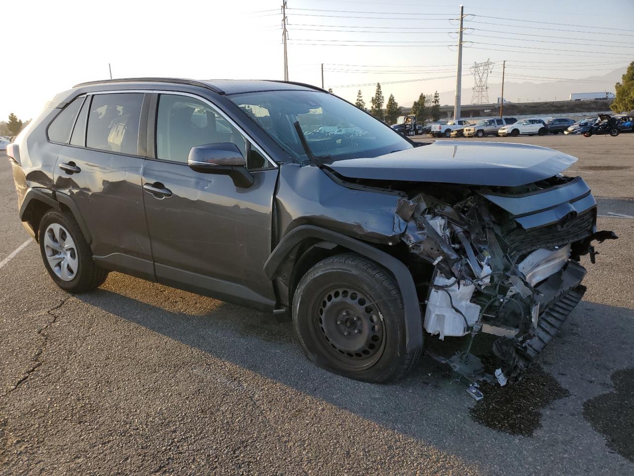 2019 Toyota RAV 4 - Image 4