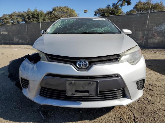  TOYOTA COROLLA 2015 Srebrny