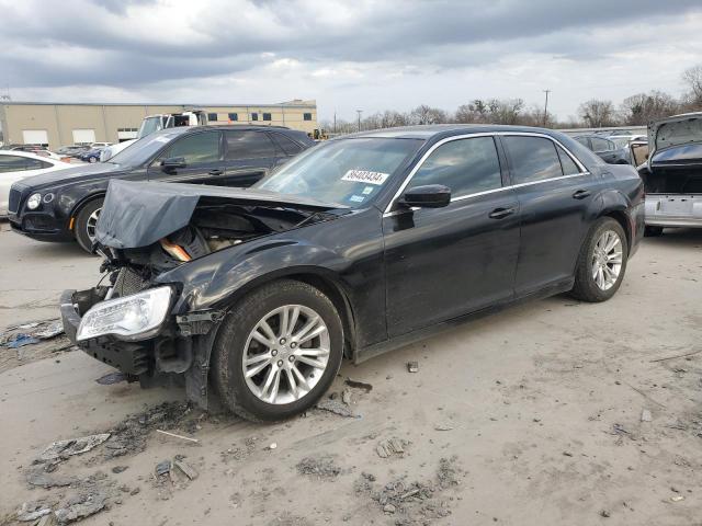 2019 Chrysler 300 Touring