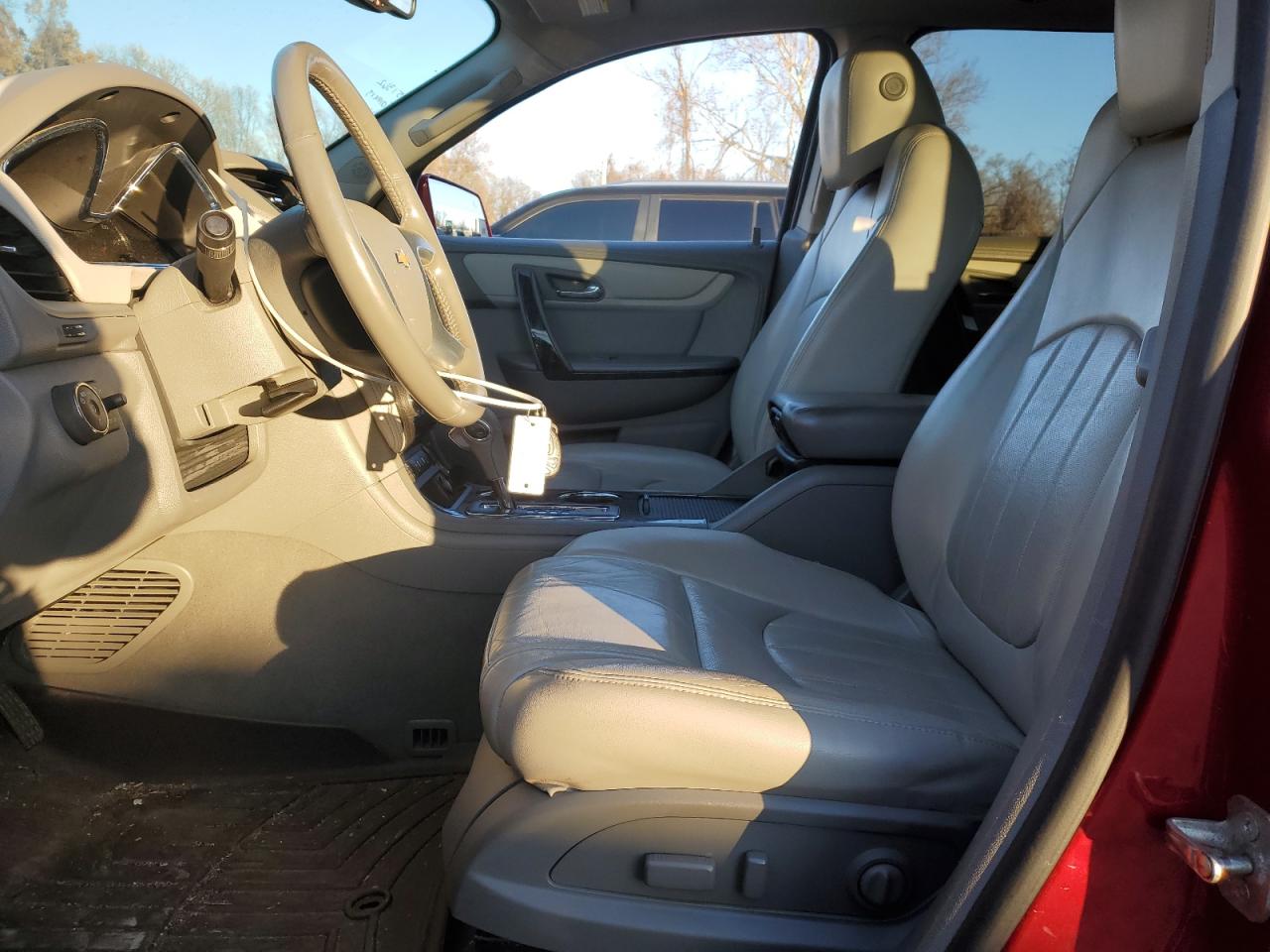2014 Chevrolet Traverse - Image 7
