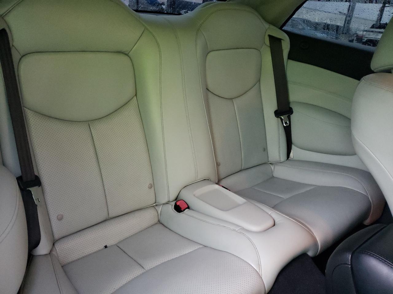 2010 Infiniti G37 Base VIN: JN1CV6FE2AM352028 Lot: 85307874