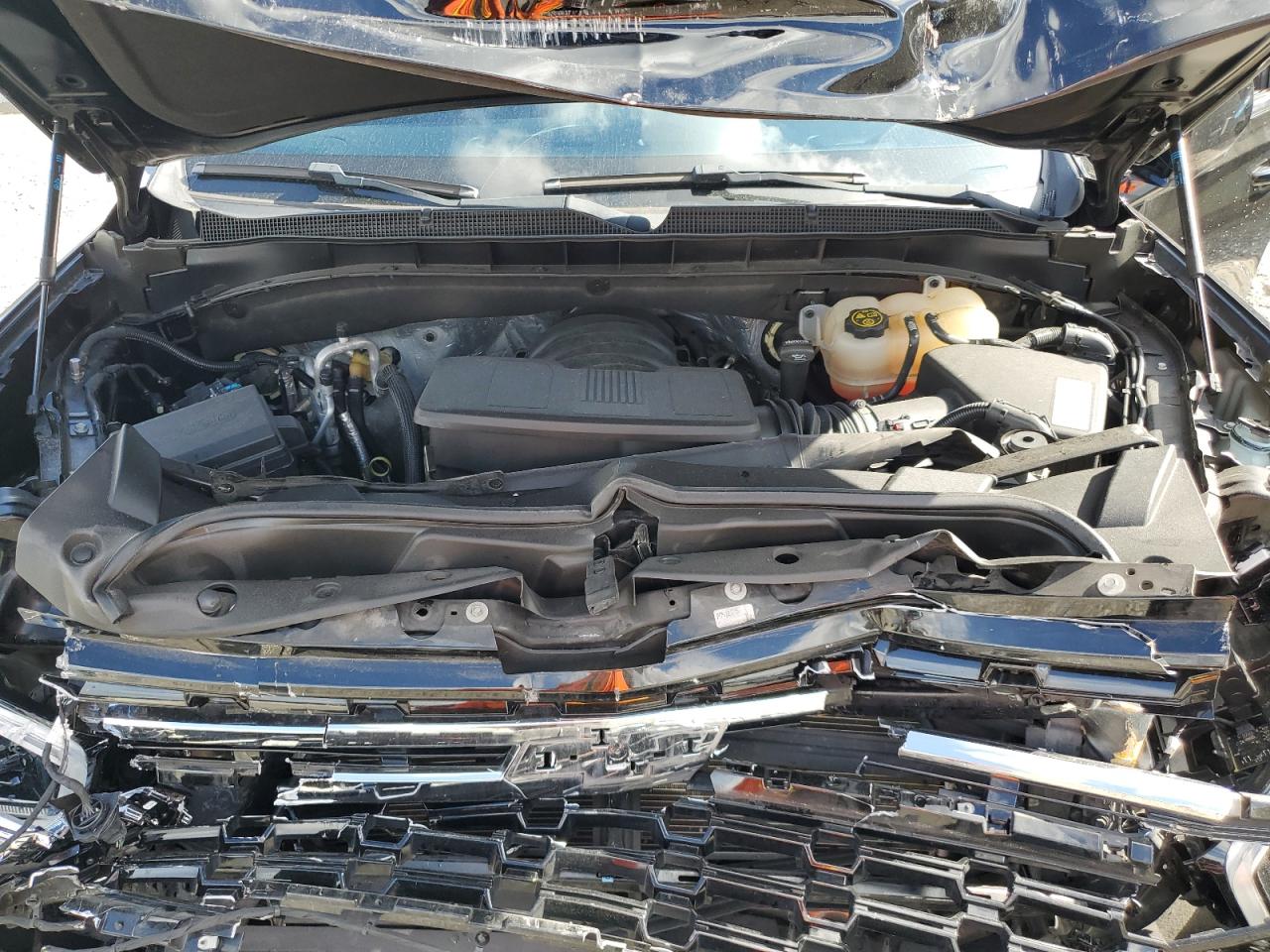 1GNSCMKDXMR311046 CHEVROLET TAHOE 2021
