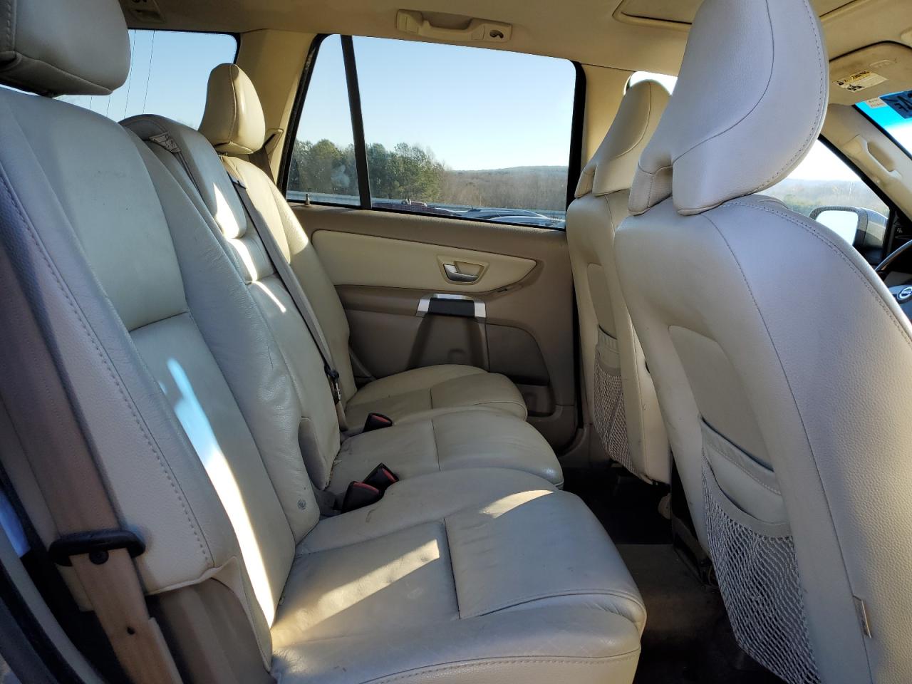 2008 Volvo XC90 - Image 11