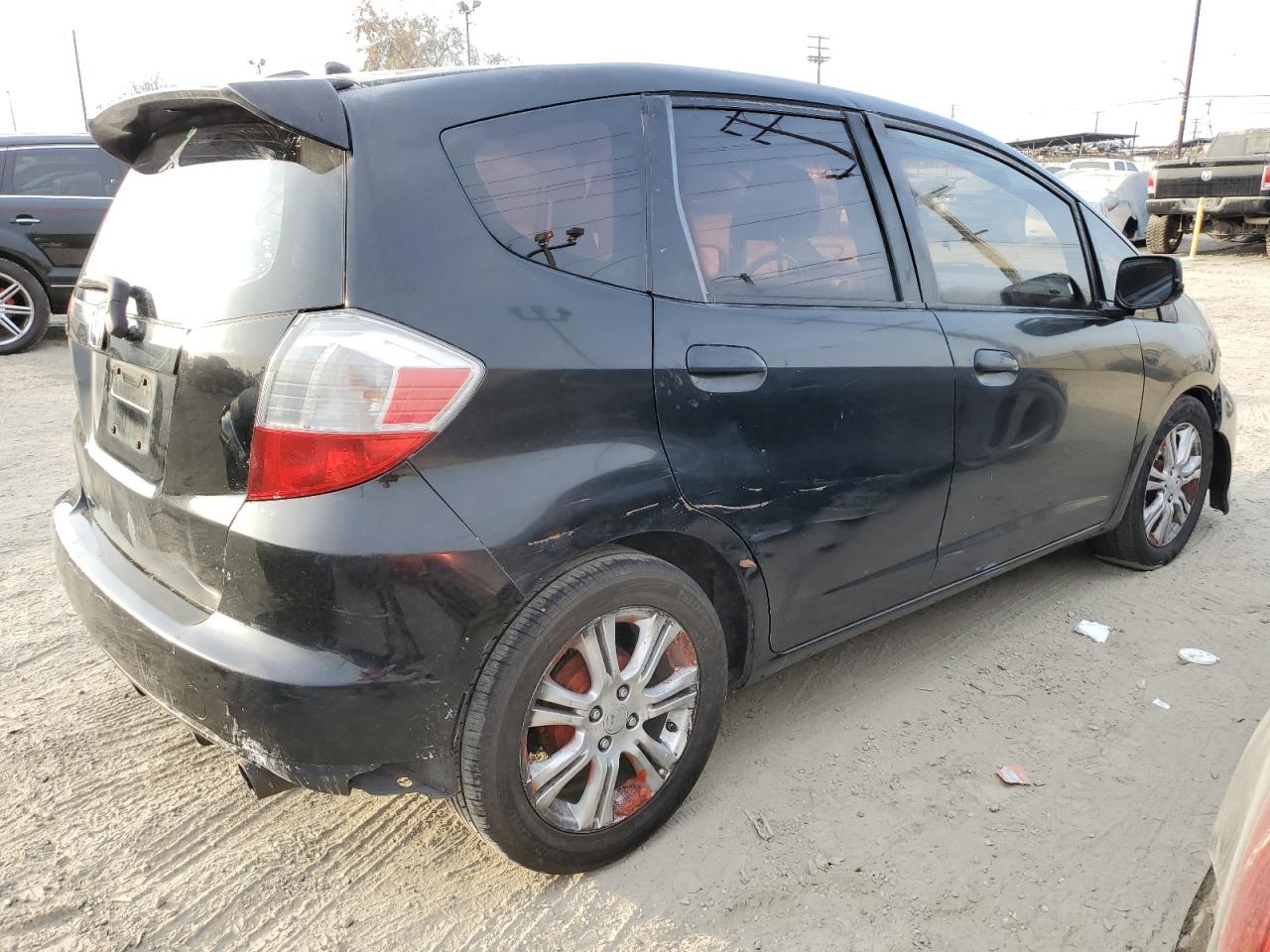 2010 Honda Fit - Image 3