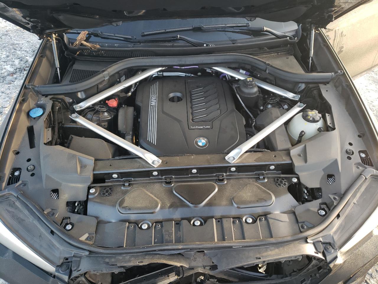 2022 BMW X6 - Image 12