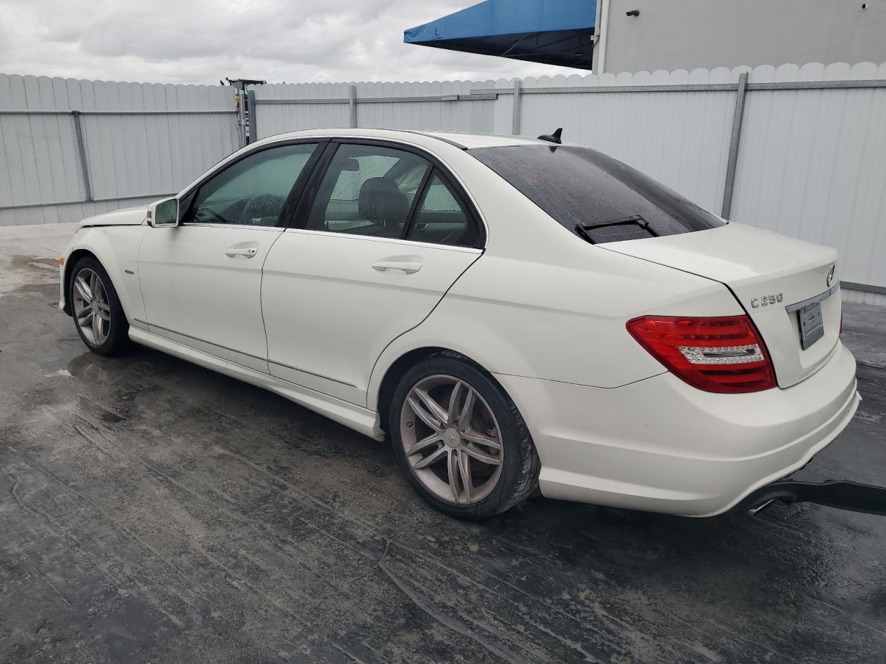 2012 Mercedes-Benz C-klasse - Image 2