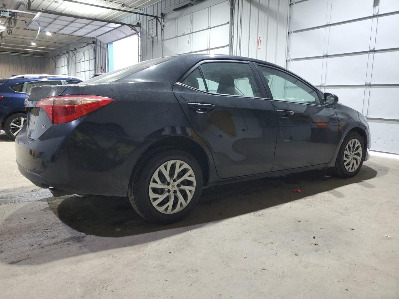 2017 Toyota Corolla - Image 3