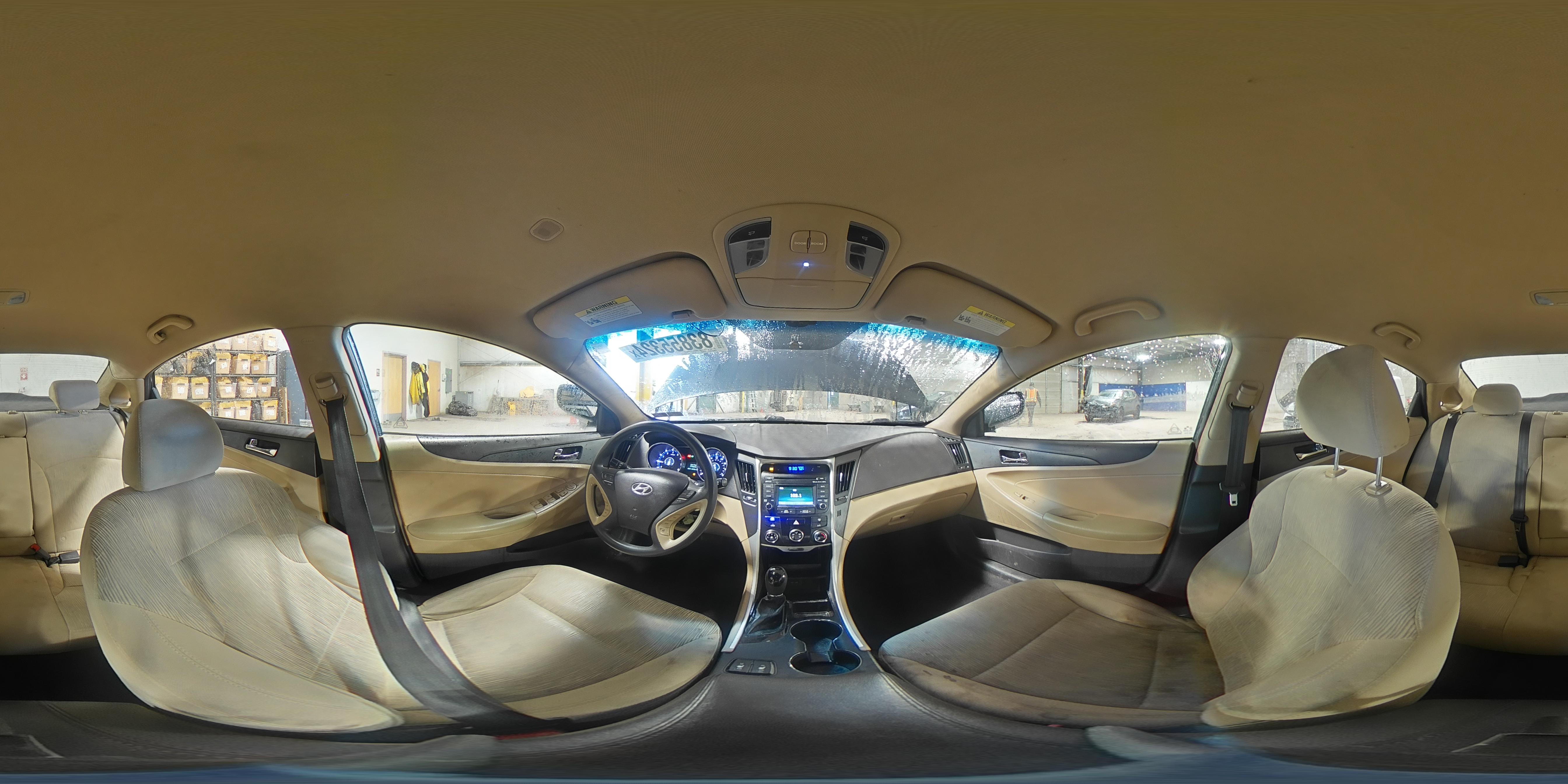 2014 Hyundai Sonata - Image 15