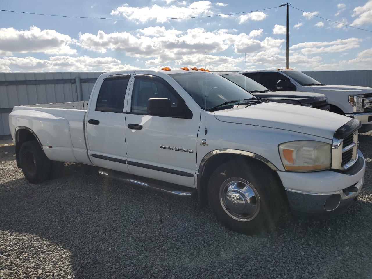 2006 Dodge RAM - Image 1