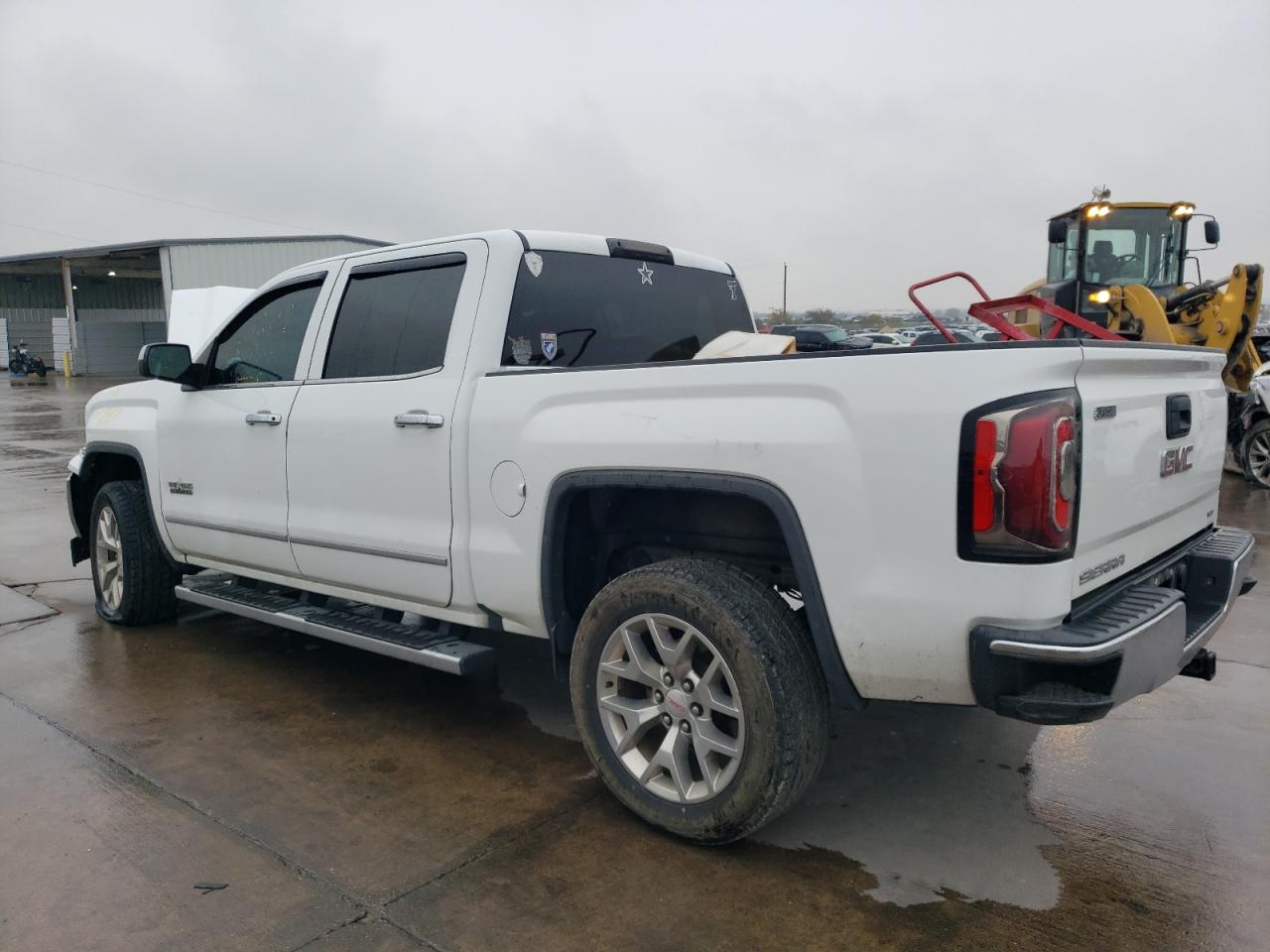 2017 GMC Sierra - Image 2