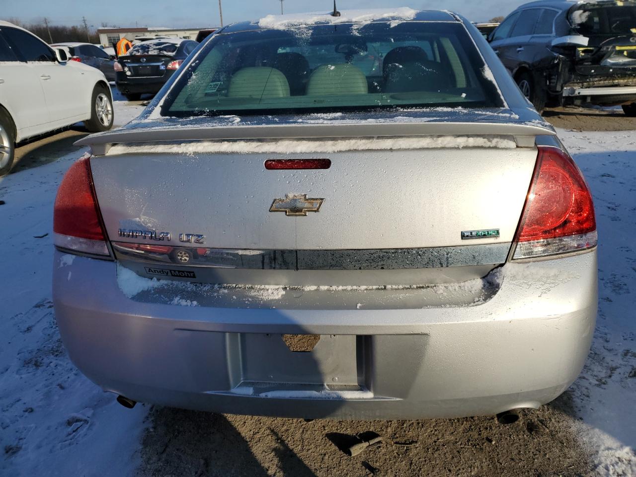 2011 Chevrolet Impala - Image 6
