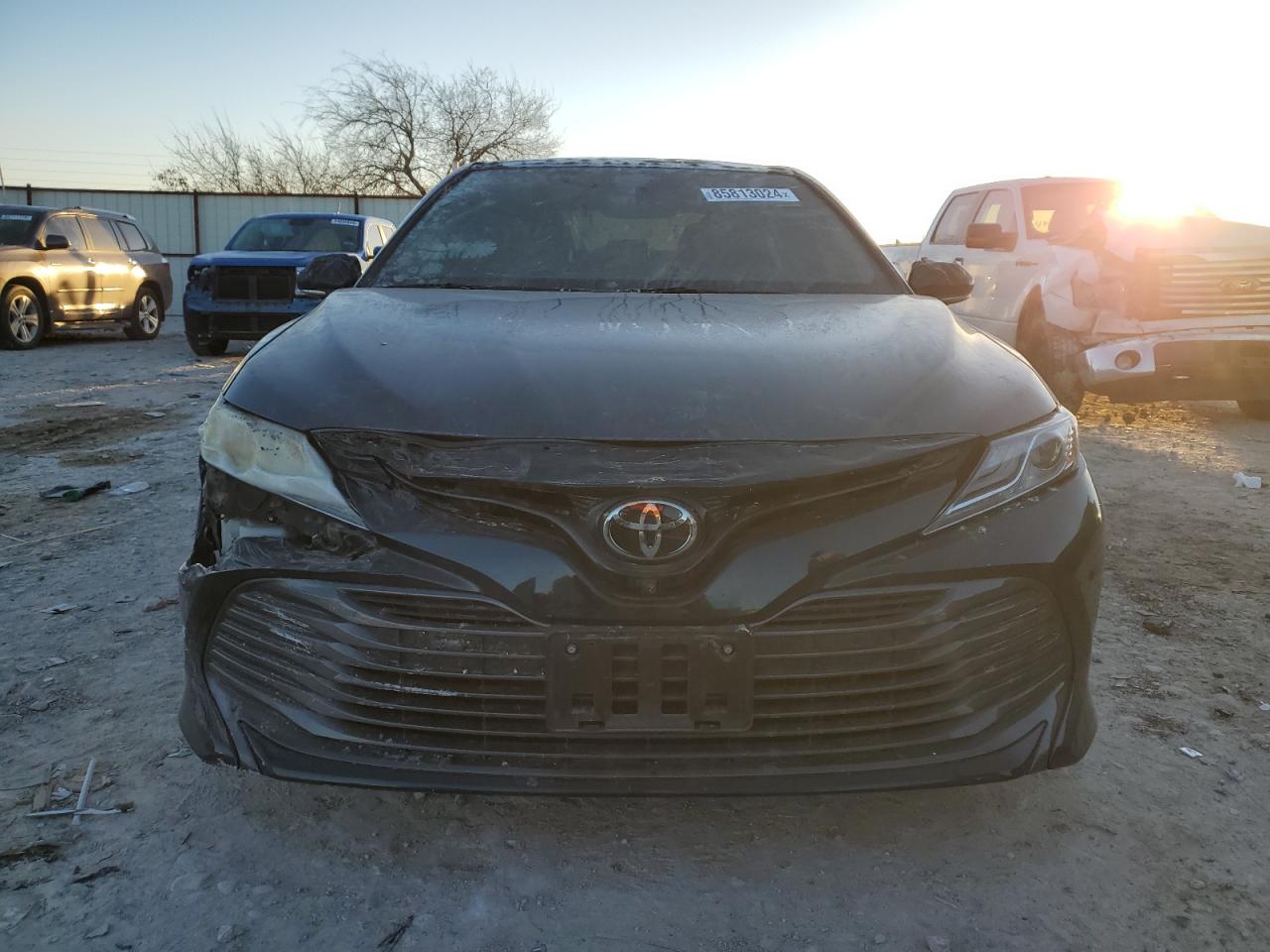 2020 Toyota Camry - Image 5