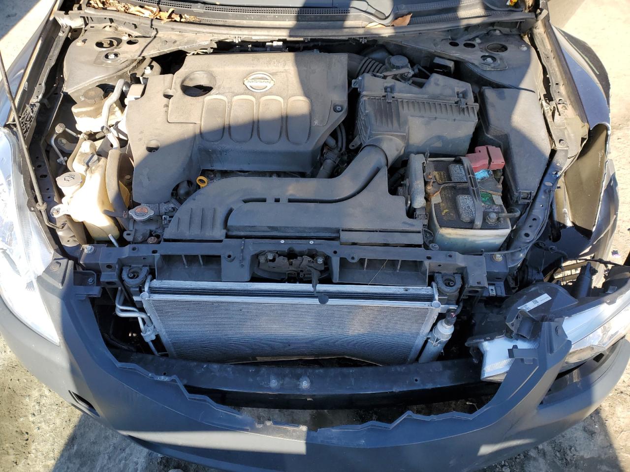 2012 Nissan Altima - Image 11