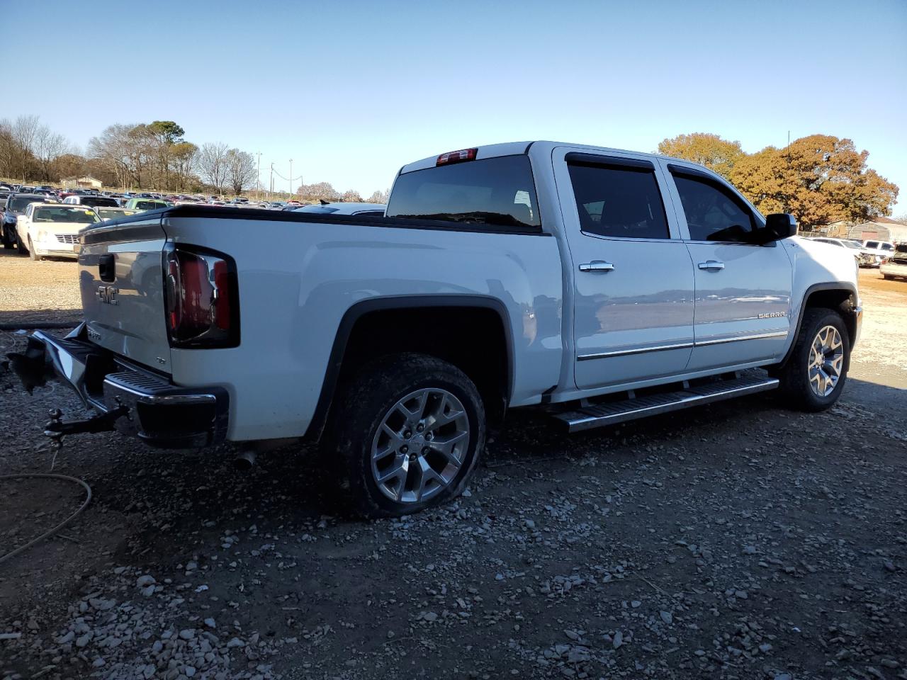 2018 GMC Sierra - Image 3