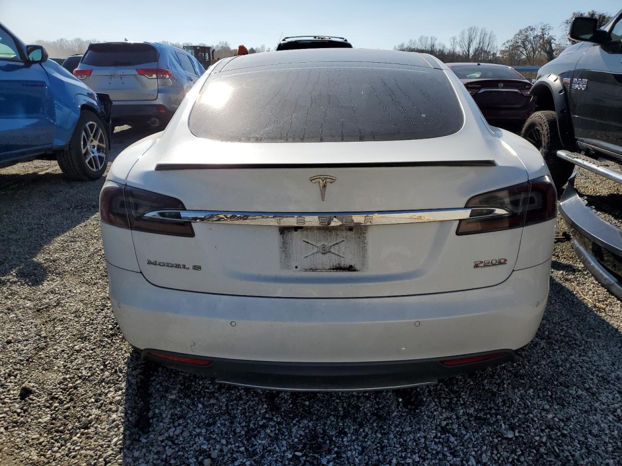 2015 Tesla Model S VIN: 5YJSA1E48FF109520 Lot: 83074964