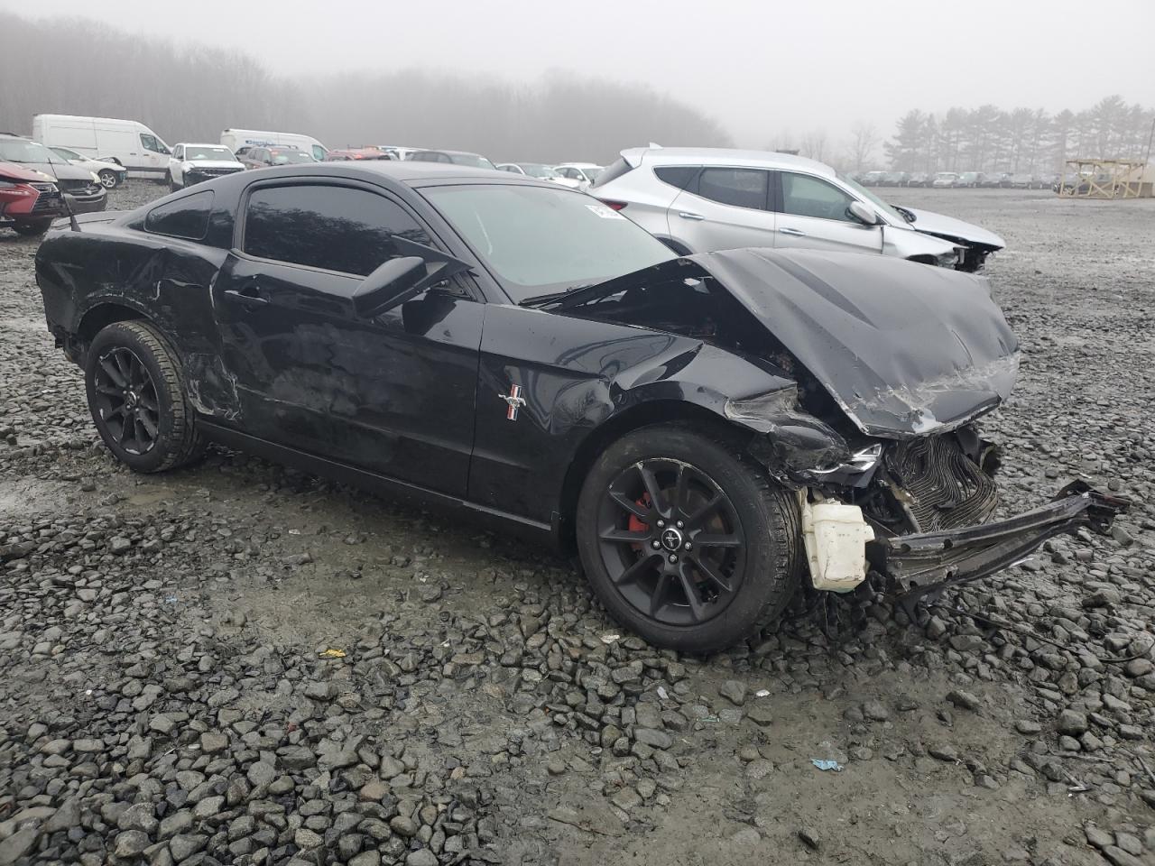 2010 Ford Mustang - Image 4