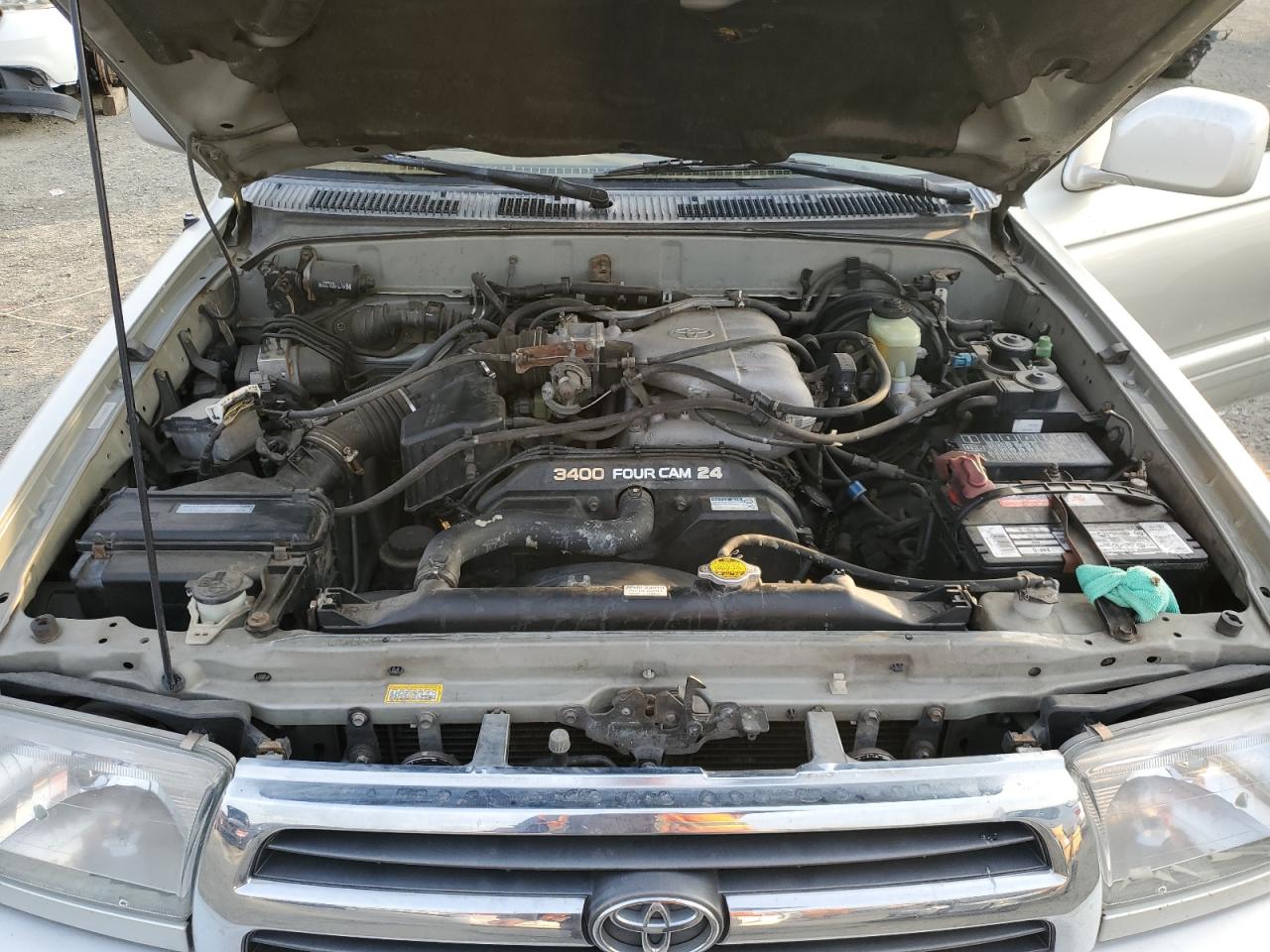 2000 Toyota 4Runner Limited VIN: JT3HN87R8Y9042982 Lot: 83915734