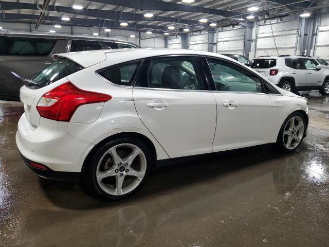  FORD FOCUS 2013 Biały