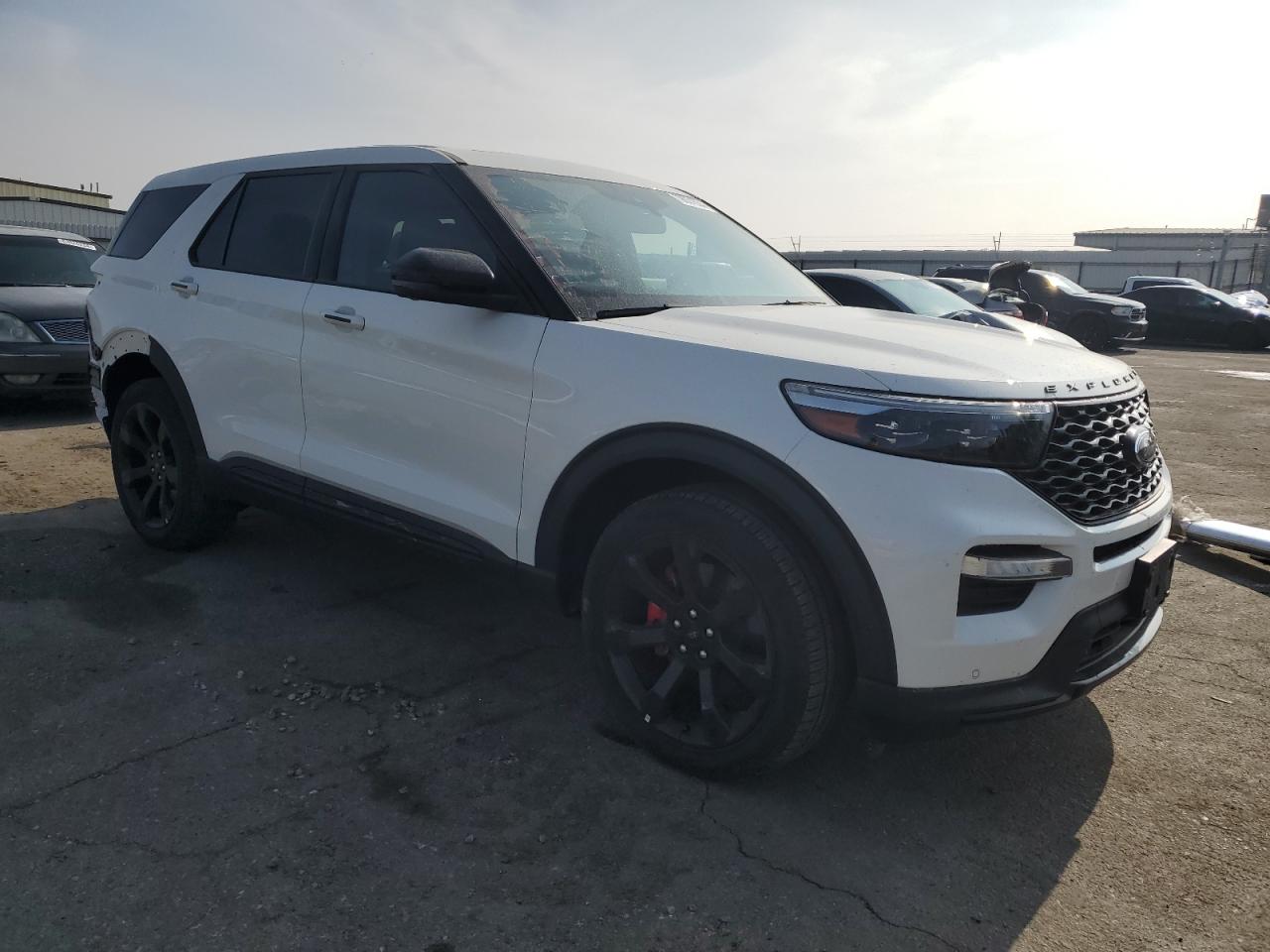 2022 Ford Explorer - Image 4