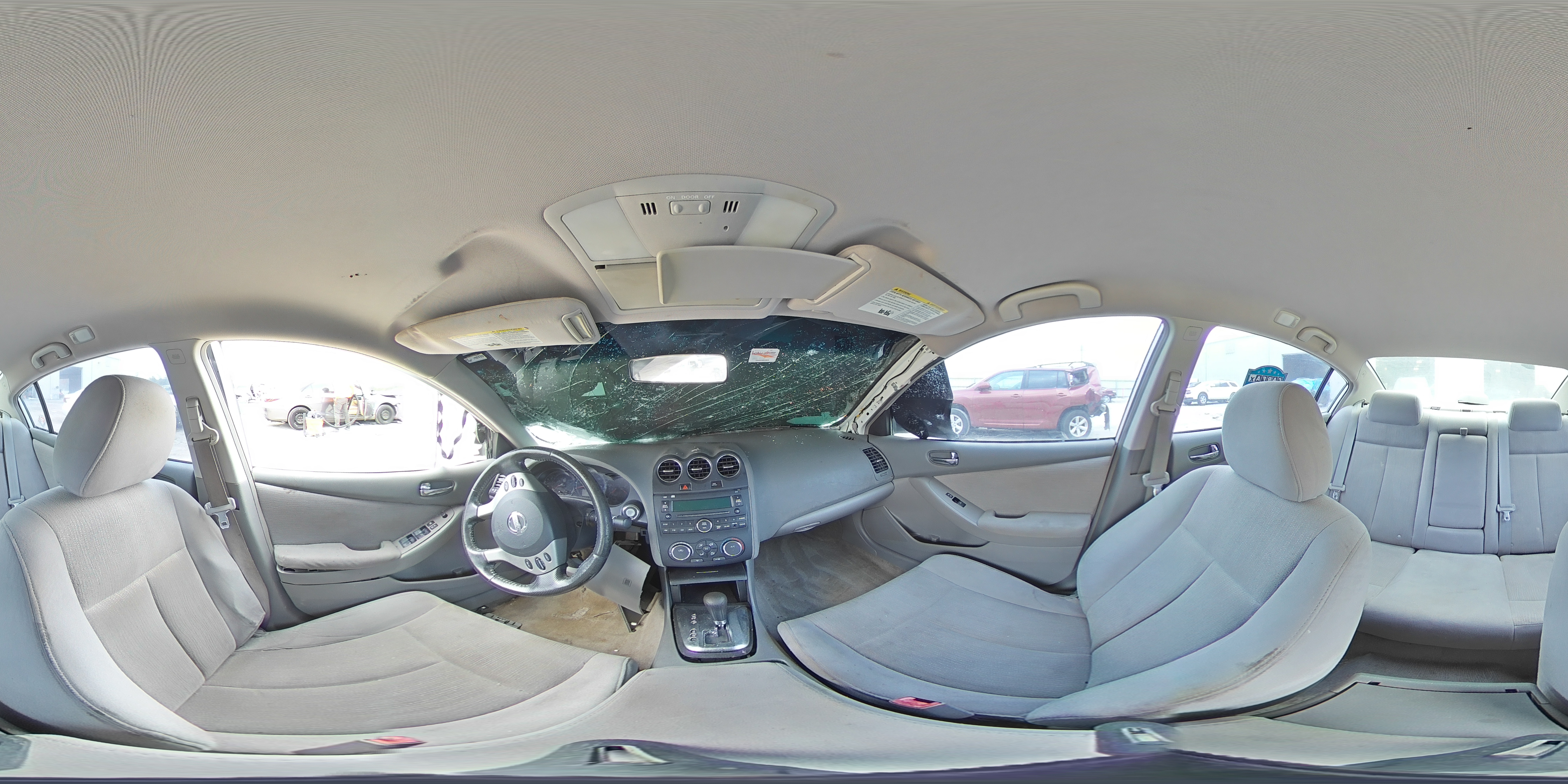 2010 Nissan Altima - Image 12