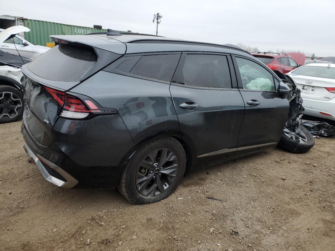 2023 Kia Sportage - Image 3