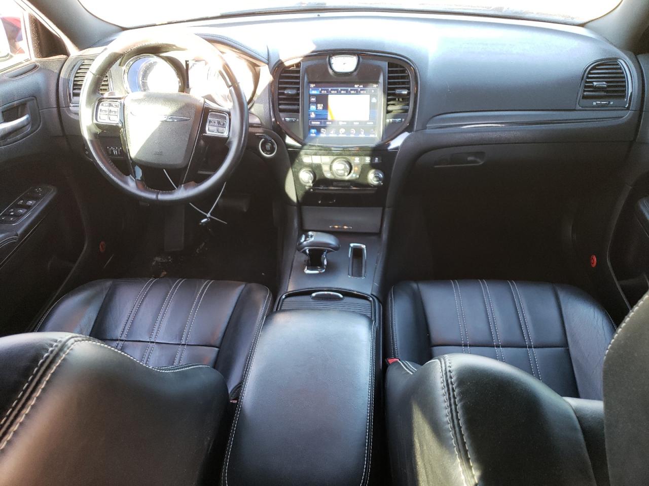 2014 Chrysler 300 - Image 8